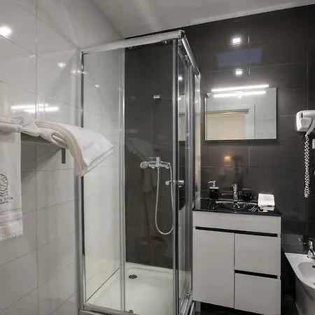 Aveiro's Dock * Aveiro