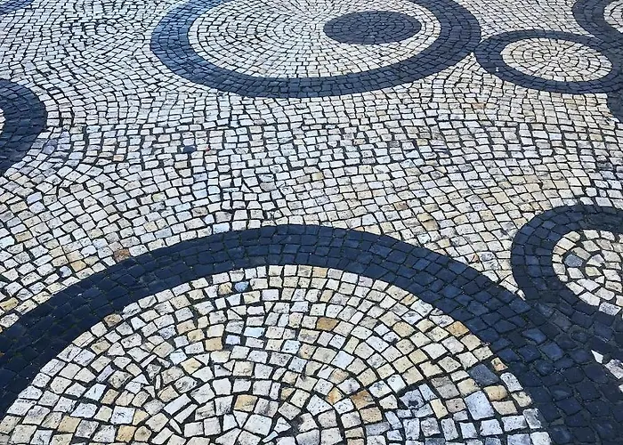 Aveiro's Dock Apartment *