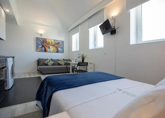 Aveiro's Dock * Aveiro