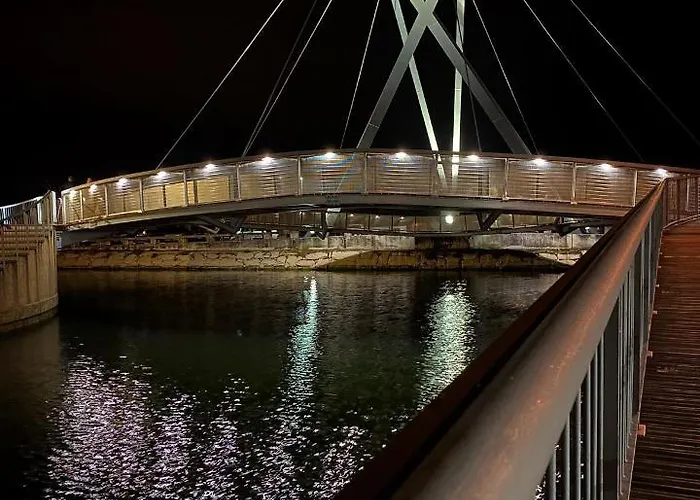 Aveiro's Dock * Aveiro