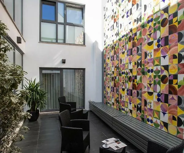 Aveiro's Dock * Aveiro